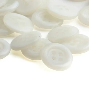 Lotto (24) bottoni vintage ceco semi traslucido bianco rotondo 18 mm - Foto 1 di 2