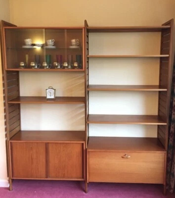 OUTSTANDING 2 BAY TEAK LADDERAX SHELVING /DISPLAY STAND BOOKCASE WE DELIVER - Image 1 of 4