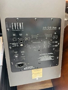 Studio Monitor - Picture 1 of 2