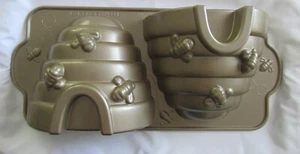 NORDIC WARE 10 CUP BEEHIVE CAKE PAN - Picture 1 of 7