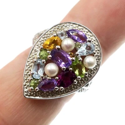Anillo de cóctel con racimo de perlas de piedra multicolor de plata de ley talla 7 Foto 1 de 4