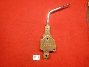74 75 76 77 78 79 80 81 CAMARO SAGINAW T10 4 SPEED ITM SHIFTER NOVA SS FIREBIRD - Picture 1 of 12