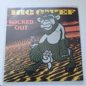 big chief - locked out   7"  (m) - Picture 1 of 3