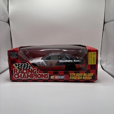 Racing Champions 1/24 1996 Preview Edition #17 Western Auto Darrell Waltrip - Image 1 of 4