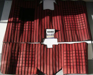 PEUGEOT 305   SET TAPPETINI IN GOMMA  (2 PZ)     ROSSI CON BANDE NERE VINTAGE - Picture 1 of 1