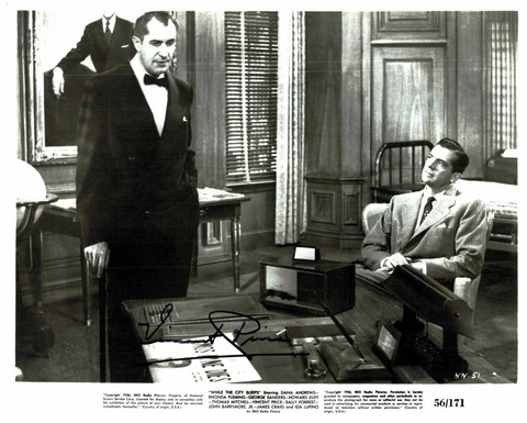 Vincent Price Original Signature On Large Photo G 505 Cover