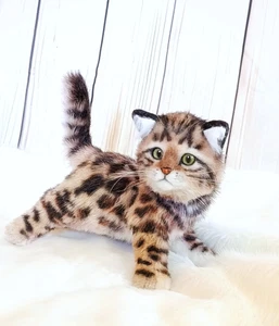 realistic plush  cat handmade-OOAK - Collectible Art Doll - Poseable toy cat - Picture 1 of 10