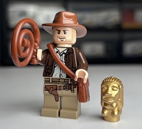 LEGO Indiana Jones Temple Escape (7623) - Jones with Peruvian Temple Gold Idol