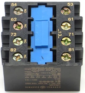 ONE NEW GE General Electric CR4XR13 Auxiliary Contact 10A 600VAC 1NO 3NC CS3-P13 - Picture 1 of 6