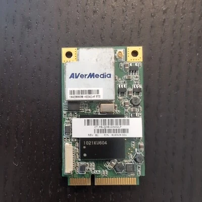 TARJETA TV DE ESCRITORIO HP HOBBY2 PVC BFR HÍBRIDA DBV PAL 594508-001 Foto 1 de 2