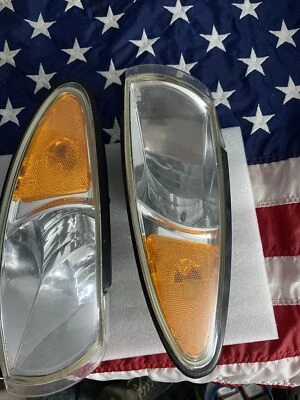Juego de pares de luces de señalización lateral de estacionamiento para 97-03 Pontiac Grand Prix OEM GM Foto 1 de 4