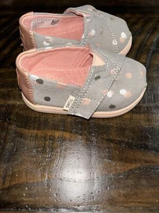 Tom's Schuhe Kleinkind Größe 4 Polkadots - Bild 1 von 7