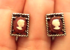 STUNNING VINTAGE ESTATE CAMEO SILVER TONE 1/2" SCREW EARRINGS!!! 1630R