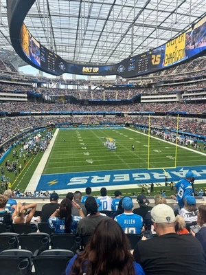 2 ENTRADAS SEC 231 COMANDANTES vs CARGADORES ¡TODAS LAS FOTOS Y VIDEOS SON DE ASIENTOS REALES! Foto 1 de 4