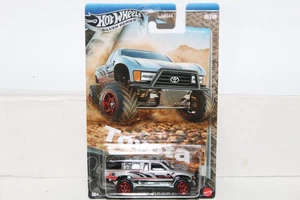 HOT WHEELS Silver Series Toyota 5/5 Off-Road Truck - Picture 1 of 1