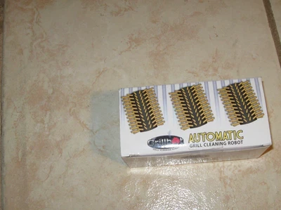 NUEVO Juego de 3 cepillos de repuesto para robot de limpieza de parrilla automática Grillbot LATÓN Foto 1 de 4