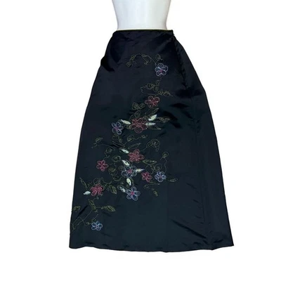 The Limited Full Skirt Size 8 Satin Embroidered Beaded Floral Embellished - Image 1 of 4