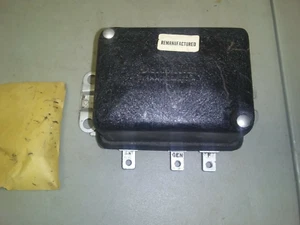 Delco Remy 1118368 12volt Pos. ground Remanufactured Voltage Regulator - Foto 1 di 3