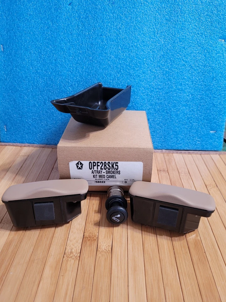 NOS ASH TRAY KIT CUP HOLDER OEM JEEP CHRYSLER DODGE PLYMOUTH MINIVAN VOYAGER.OBO - Image 1 of 4