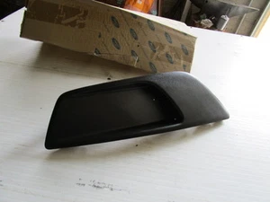 EINE RADKAPPE STOßSTANGE GITTER VORNE RECHTS FORD MONDEO 4 - Bild 1 von 1