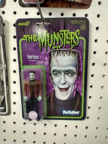 Super7 ReAction 3 ¾" Herman Action Figure The Munsters New Cover