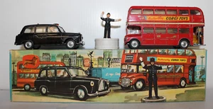 1964-68 Boxed Corgi 35 London Passenger Transport Set Complete - Picture 1 of 15