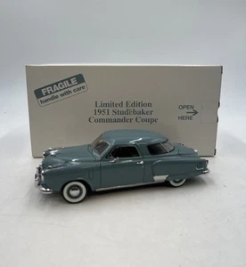 Danbury Mint Diecast 1:24 Scale Limited Edition 1951 Studebaker Commander Coupe - Picture 1 of 10