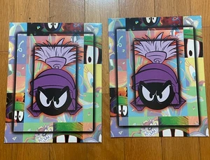 Marvin The Martian 1999 dos carpetas Stuart Hall Looney Tunes sin perforar nuevo de colección - Imagen 1 de 13