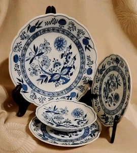 BLUE ONION SET OF-1 BOWL 9" & 1 -BOWL 5.75"& 2-6.25 SALAT PLATES BAVARIA 1930's - Picture 1 of 16