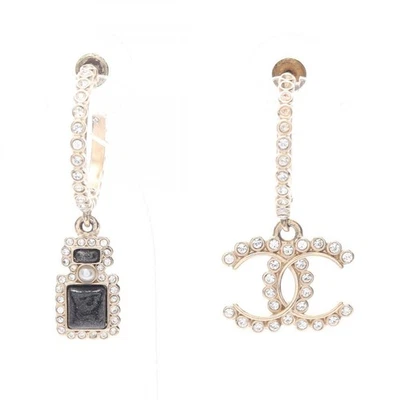 Pendientes CHANEL COCO Marca Gota Chapados en Oro Estrás Negros Usados Mujer Foto 1 de 4