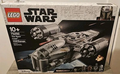 75292 LEGO Star Wars The Mandalorian The Razor Crest  - Image 1 of 3