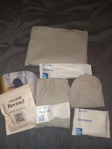 UNITED AIRLINES NEW 2025 THERABODY AMENITY KIT FIRST CLASS BUSINESS PREMIUM PLUS - Picture 1 of 2