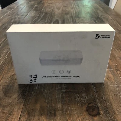 Samsung Qi Wireless Charger with UV Sanitizer - Image 1 of 4