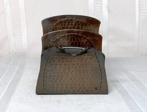 ROYCROFT, HAMMERED COPPER, CURLED LIP, 2 COMPARTMENT LETTER RACK ORIGINAL PATINA - Picture 1 of 7