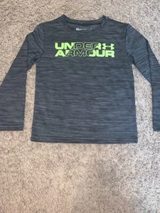 NWT Boy's Under Armour Gray Green Long Sleeve Logo Shirt Youth Size 4  - Picture 1 of 8
