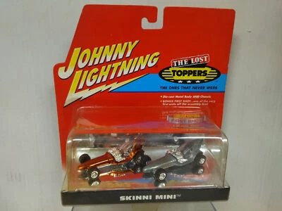 SKINNI MINI THE LOST TOPPERS PACK-2 CARS 1:64 JOHNNY LIGHTNING - Imagen 1 de 2