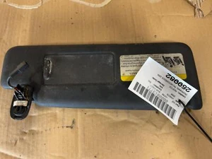 2008 VOLKSWAGEN EOS Sun Visor Right - Picture 1 of 4
