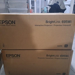 Epson BrightLink 695WI avec monture - Photo 1/4
