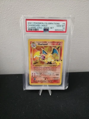 Charizard 4/102 Celebrations: Classic Collection Holo - Image 1 of 2