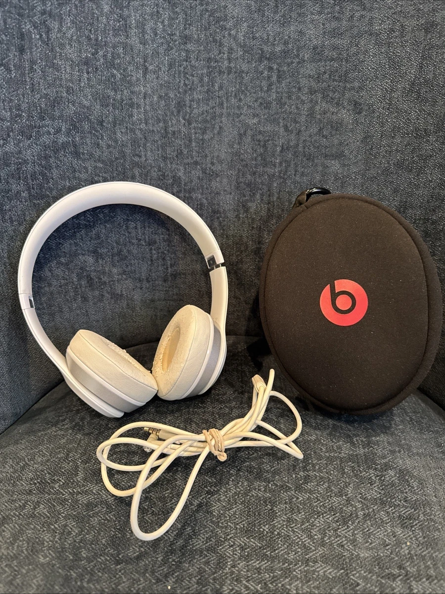 beats solo2 ラックスレッド beats solo2 ラックスレッド