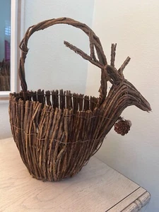 Unique Rustic Farmhouse Hand Woven Deer Basket - Picture 1 of 14