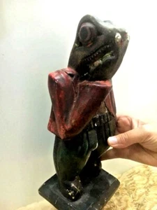 Antique Vintage Figurine Benny frog Wooden Hand Carved statue Rare sculpture ART - Picture 1 of 12