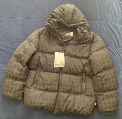 Nuevo con etiqueta, Chaqueta Love Moschino Puffer, Talla M Foto 1 de 4