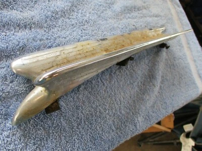 46 47 48 CHRYSLER WINDSOR NEW YORKER EAGLE CAPUCHA ORNAMENTO FABRICANTE DE EQUIPOS ORIGINALES 1152452 7270 #1 Foto 1 de 4