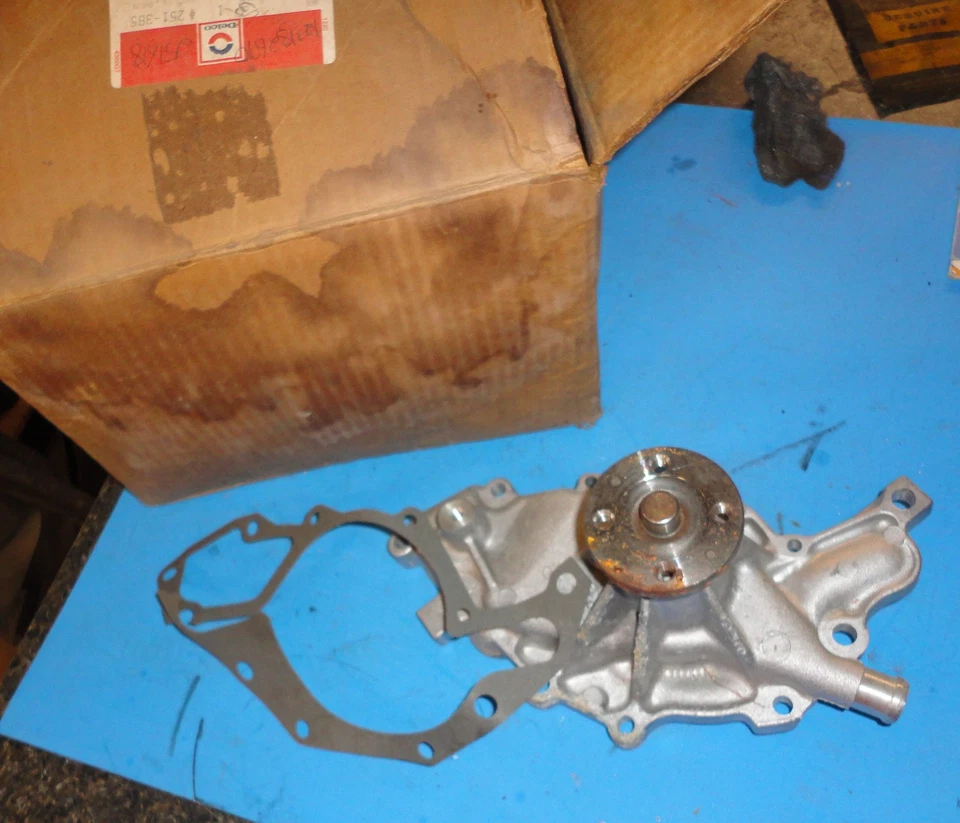 BOMBA DE AGUA ISUZU GMC CHEVROLET S10 S15 V6 2.8L 3.1L GM 251-385 10048950 10120943 Foto 1 de 1