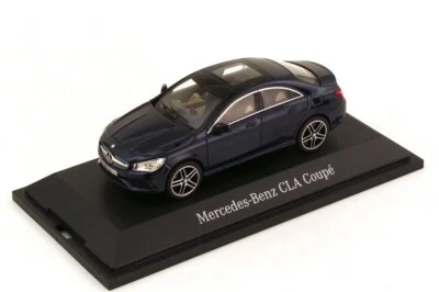MERCEDES CLA KLASSE C117 COUPE AMG LINE CAVANSITE BLUE 1:43 KYOSHO (HÄNDLERMODELL) - Bild 1 von 3