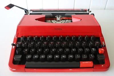 ROYAL RED - Typewriter - Excellent Working Order! - Image 1 of 4