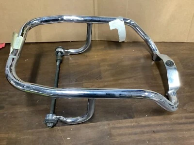 NOS HONDA RADIATOR GUARD 98-02 Honda VT1100C Shadow Aero 08P51-MBH-100 - image 1 of 2