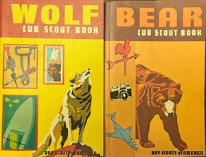 Vintage Lot 2 alte Jungpfadfinderbücher Wolf Bär BSA Pfadfinder Amerikas - Bild 1 von 3