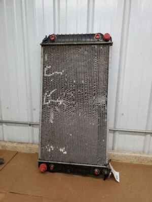 Radiator Fits 86-89 ELDORADO 288124 Foto 1 de 4